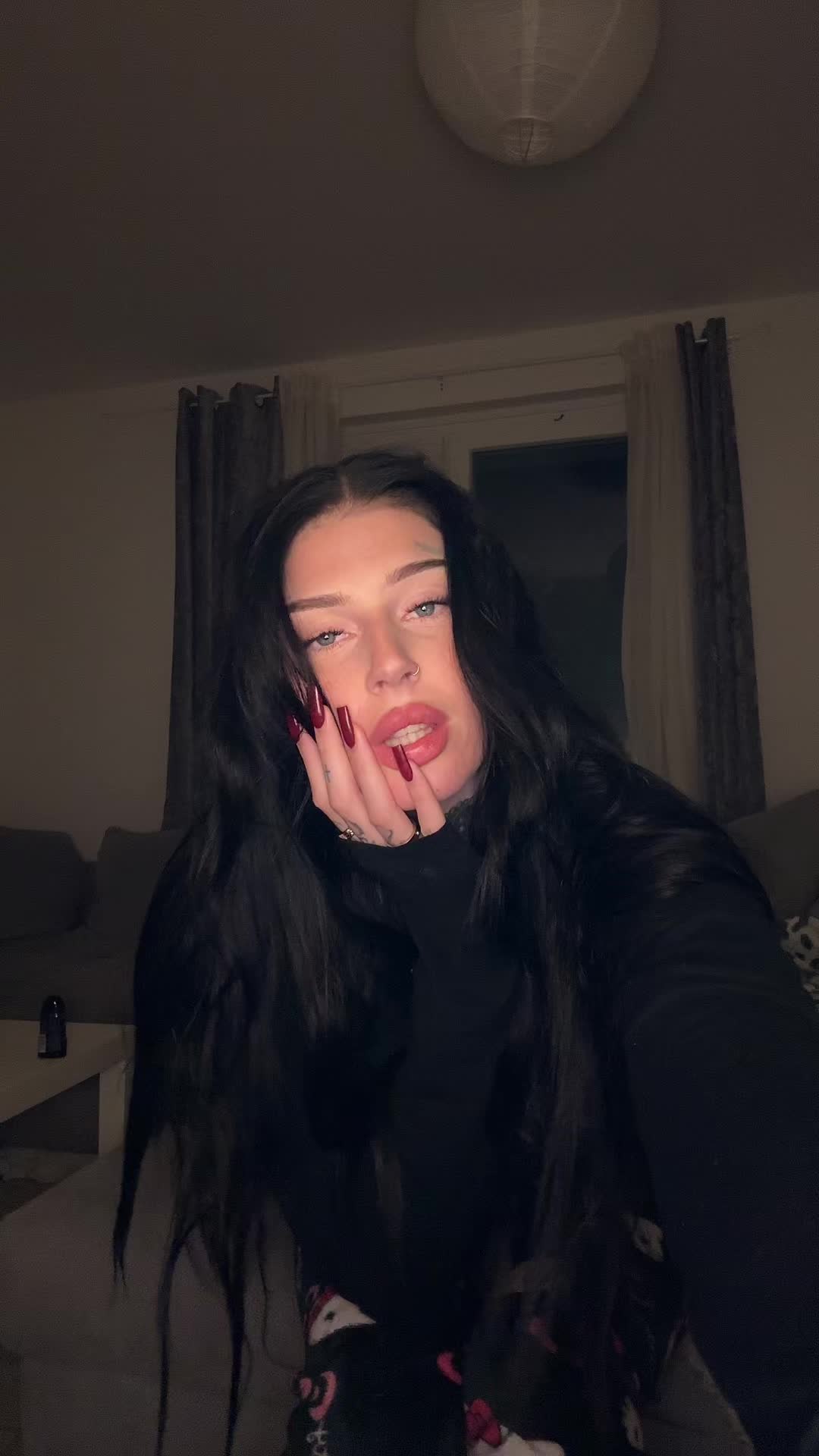 @MARY🦇