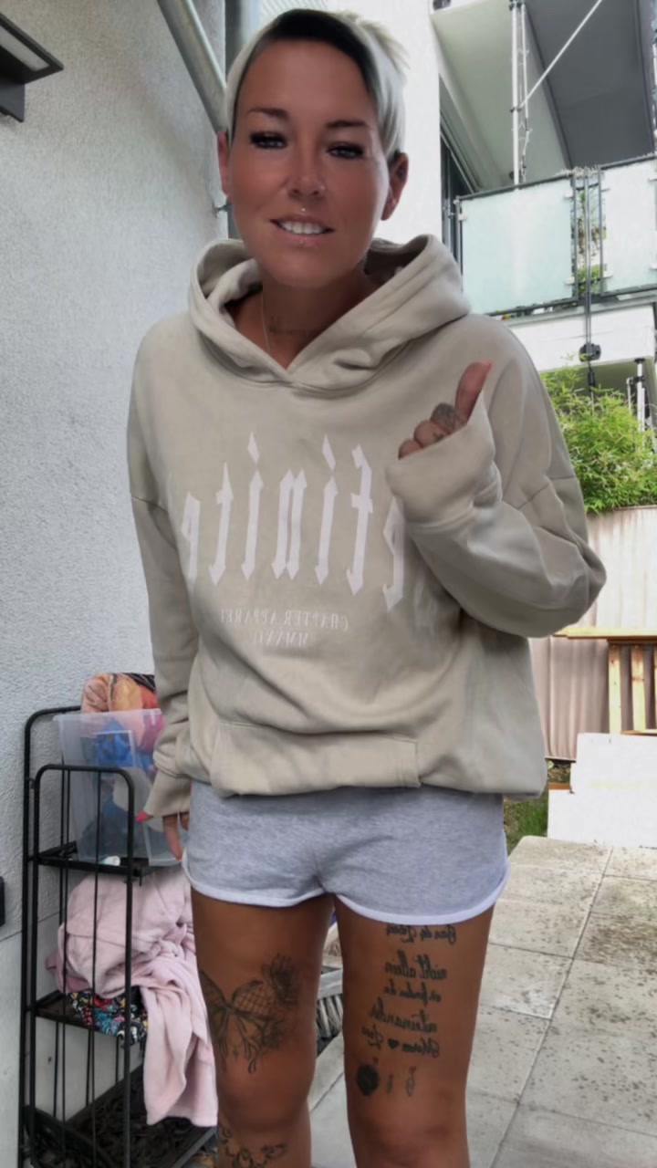 @ᐯᗩᑎᑎIII.🤍