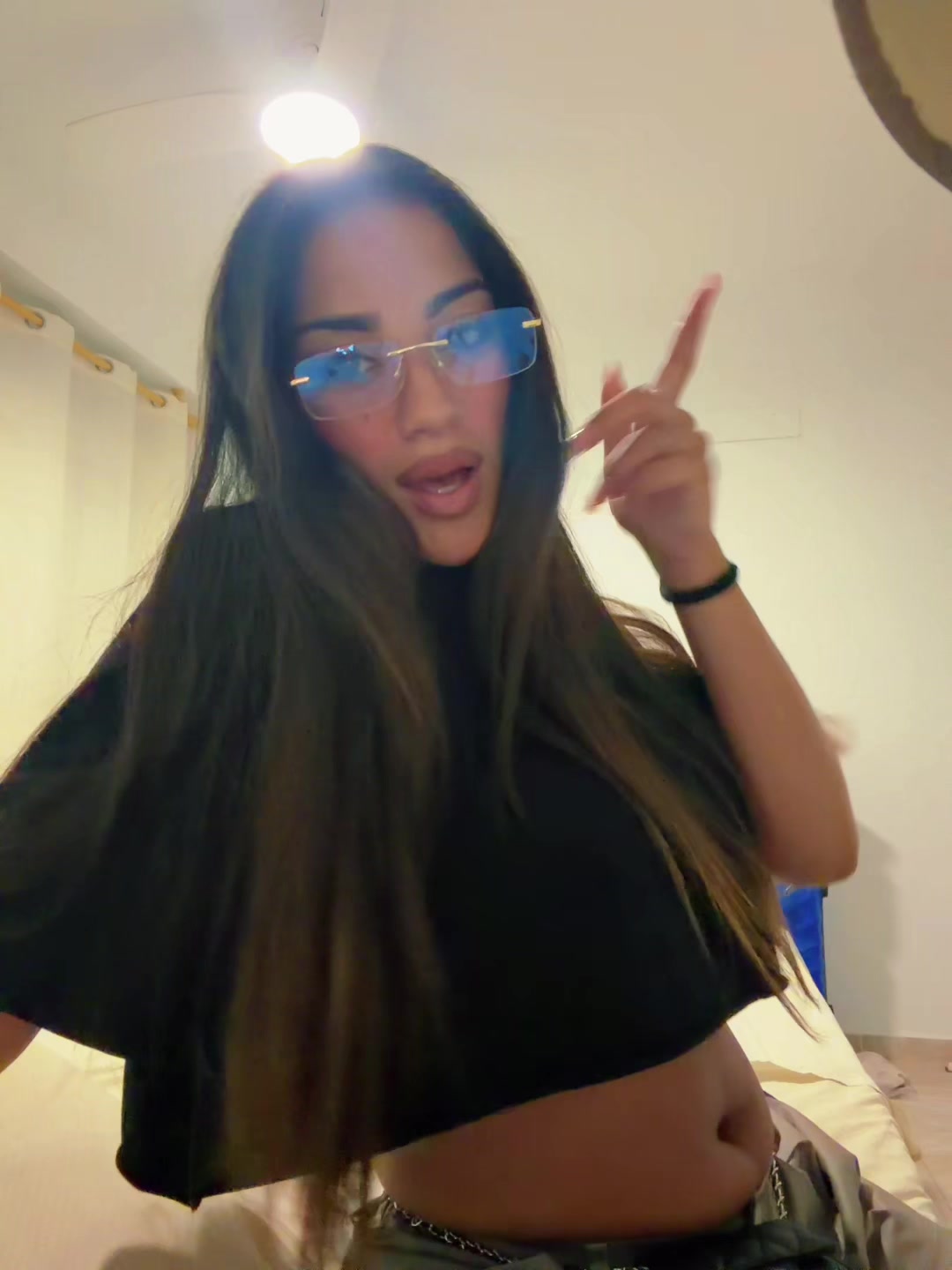 @Sabr&yacute;_Caruso
