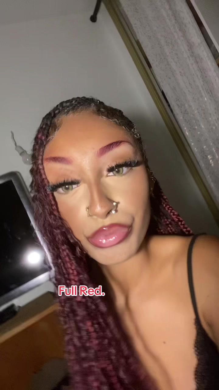 @Naaomi_.4568