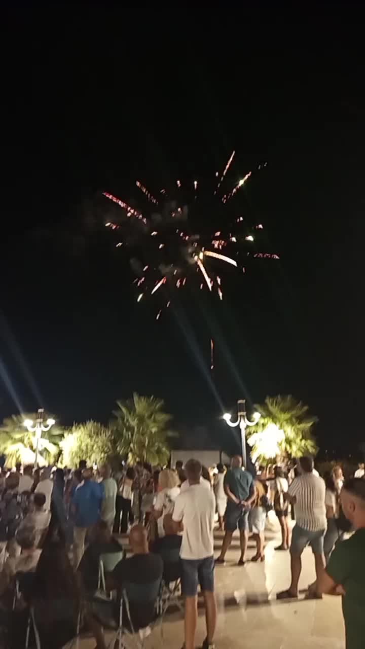 @Enza