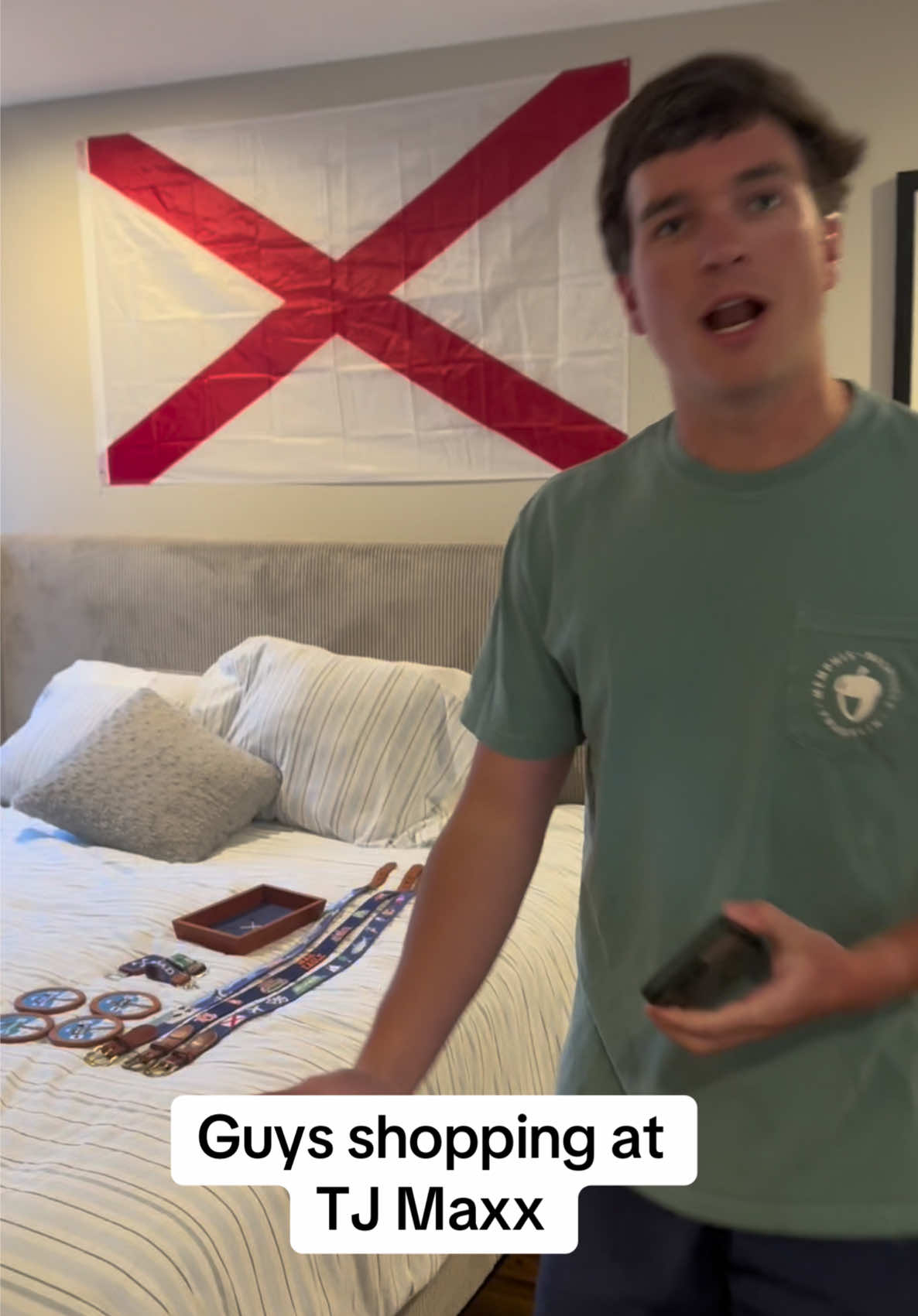 @elliott_hayes