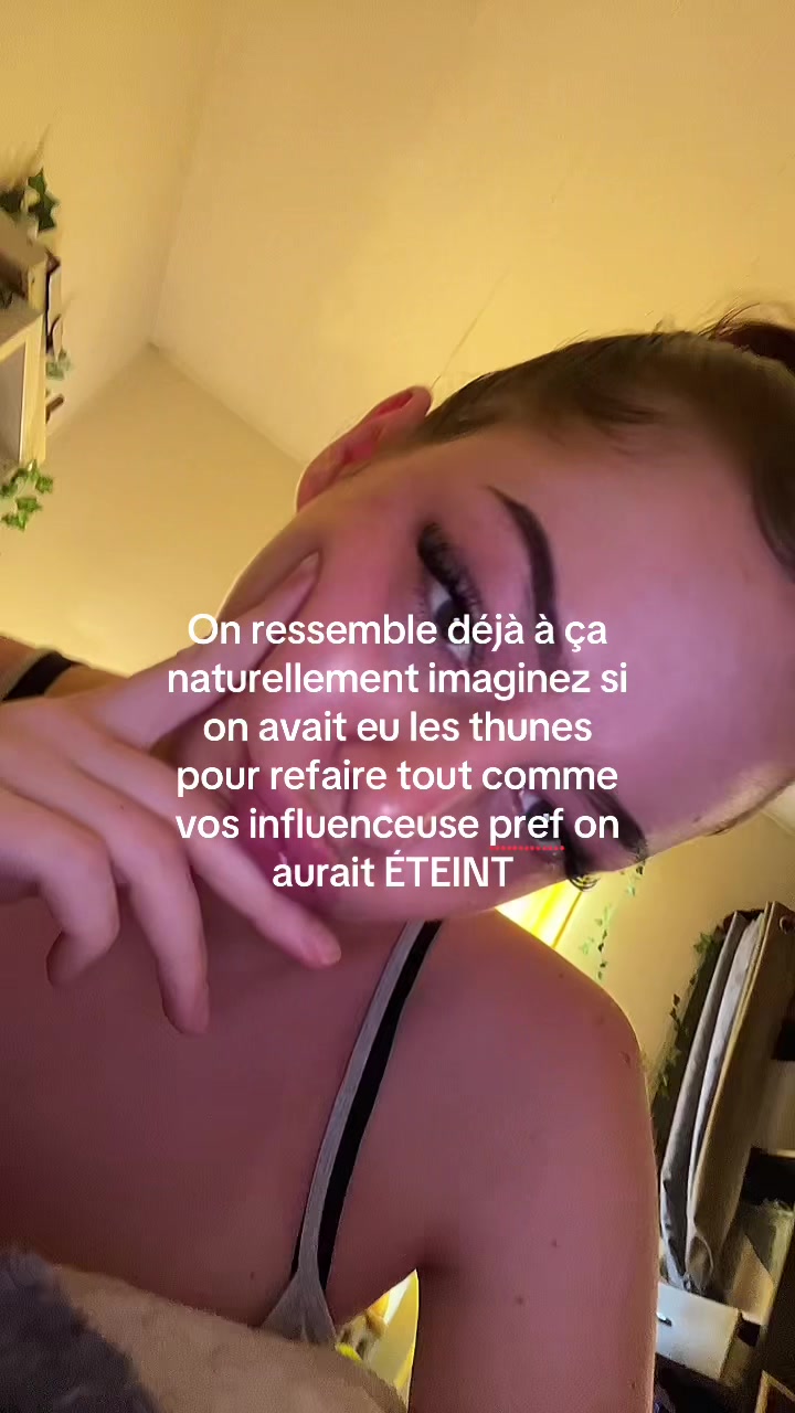@Riri🍒