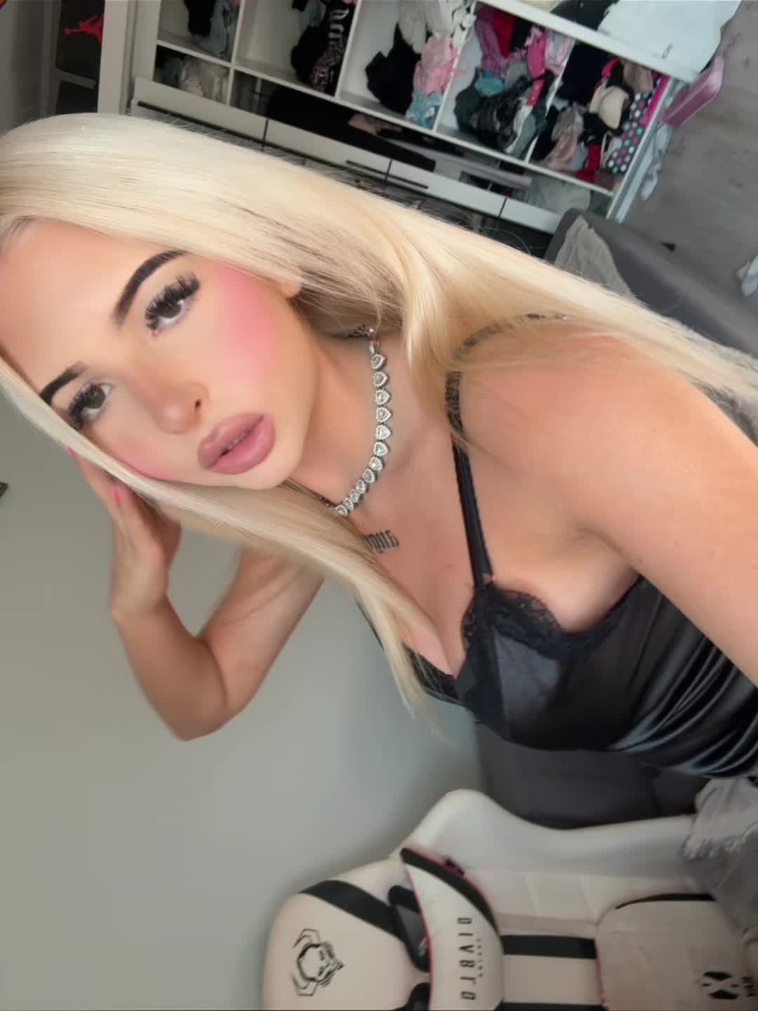 @𝓵𝓮𝓷𝓴𝓪💋