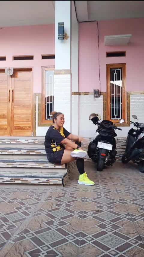 @putu_resika