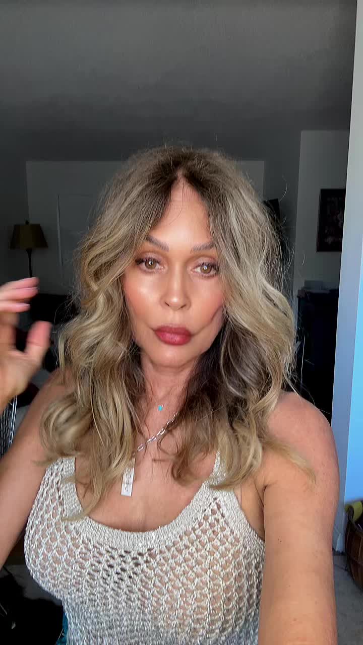 @April Jayne