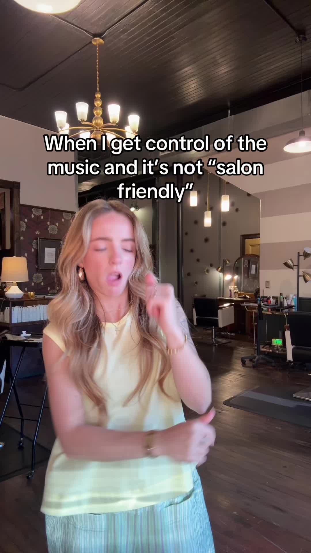 @Hailey