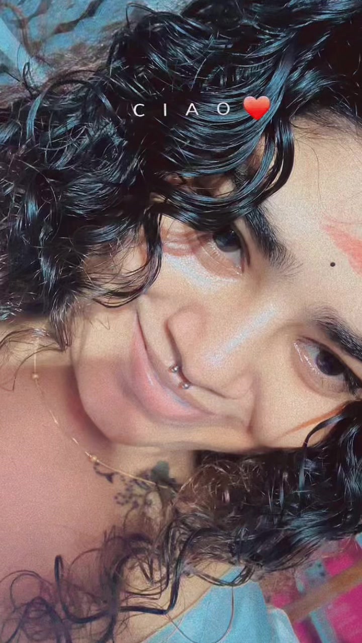 @PooJA🦢🎀🍓