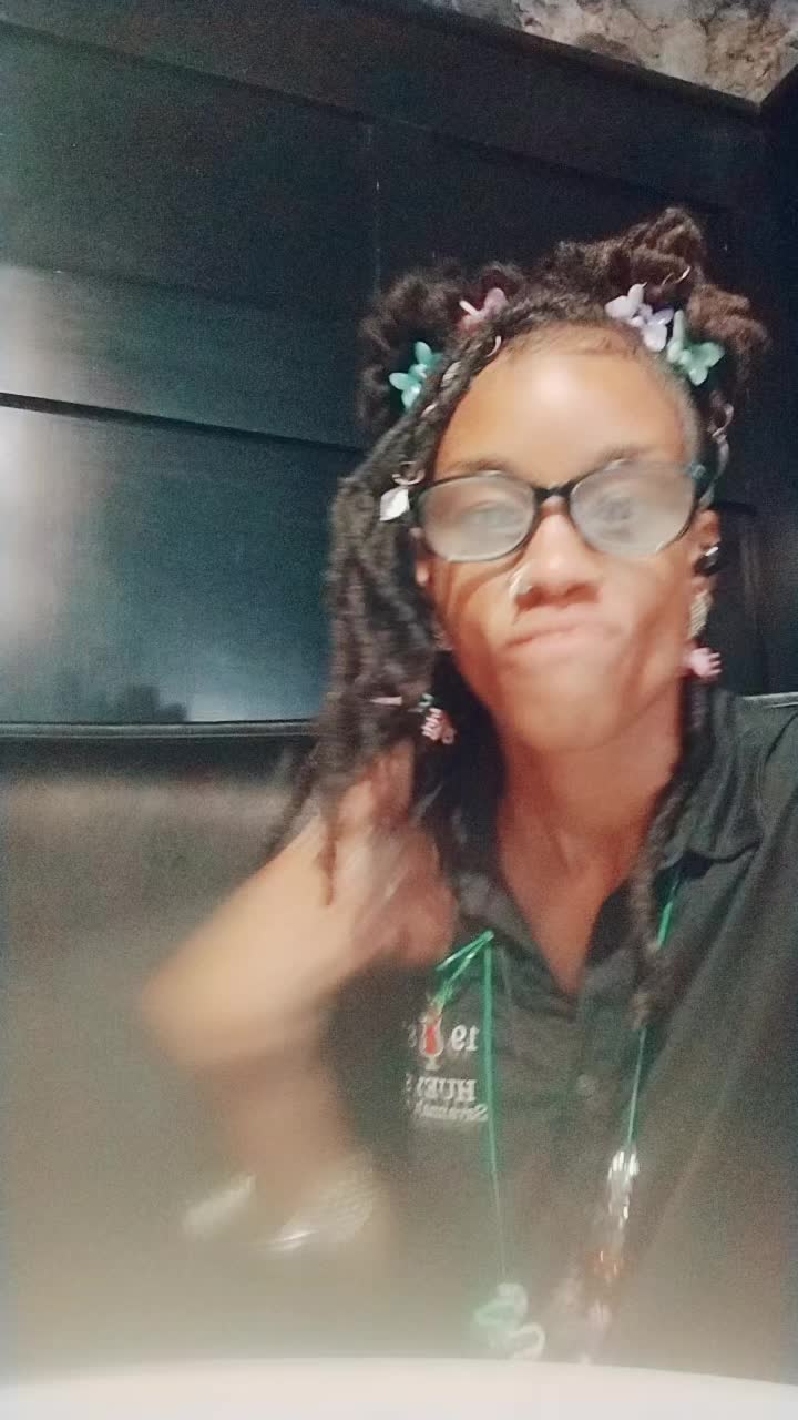 @Llama MAMA912
