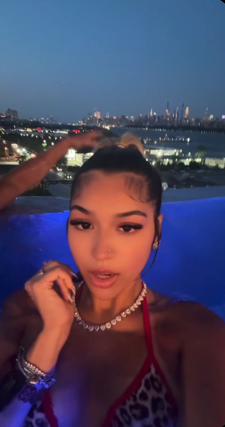 @𝒜