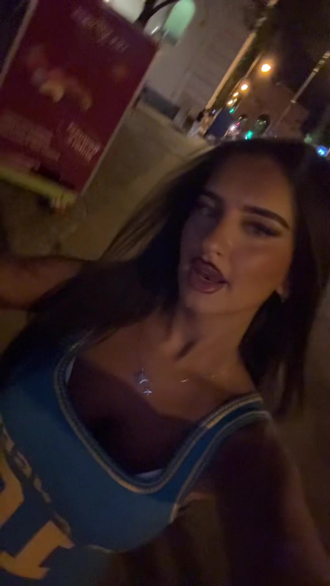 @𝒮