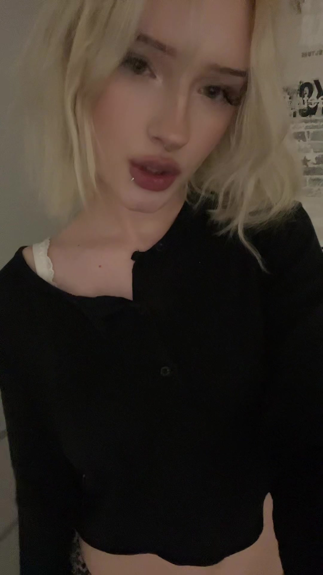 @манка