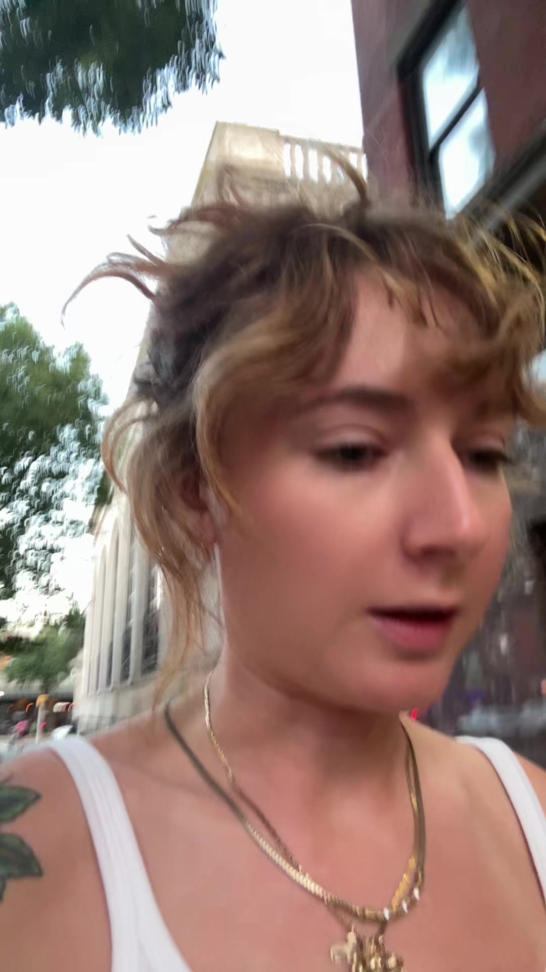@ladylaurellee
