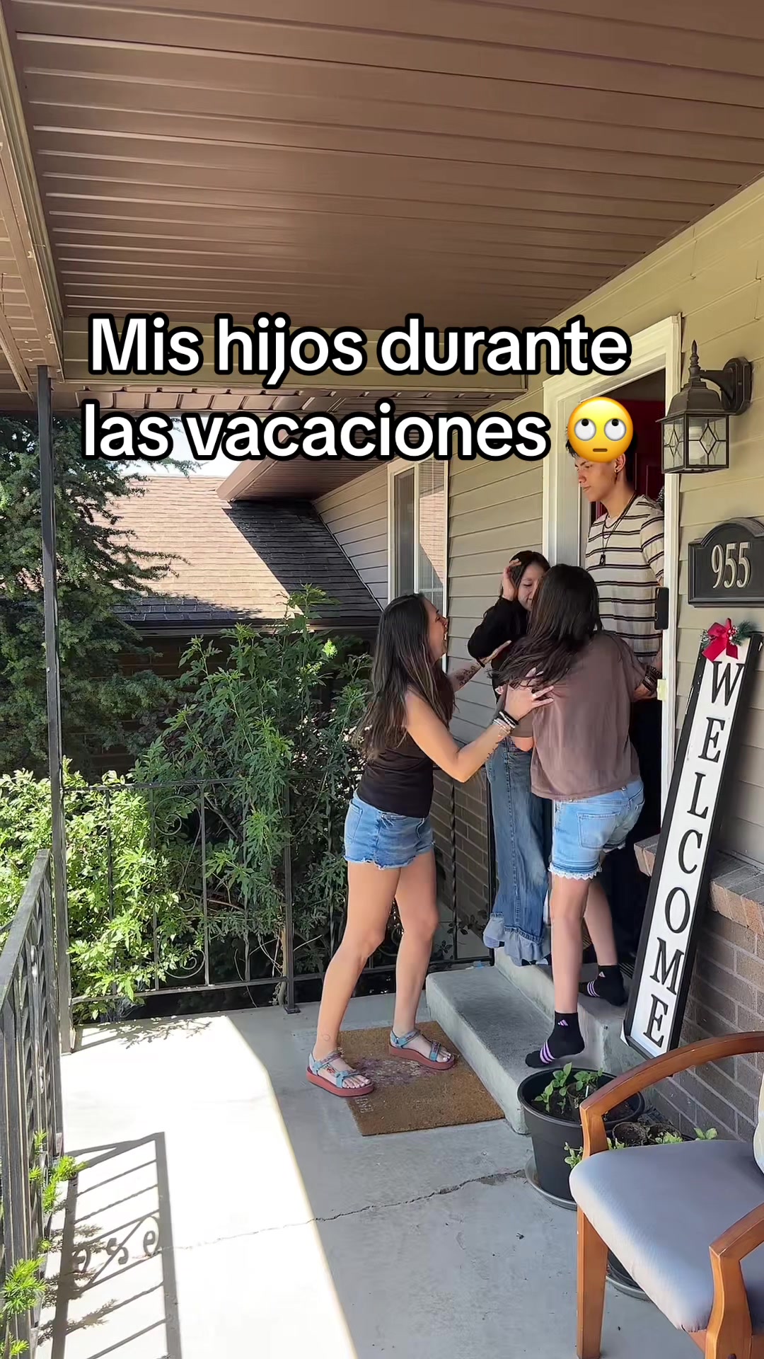 @Mama Latina Moderna