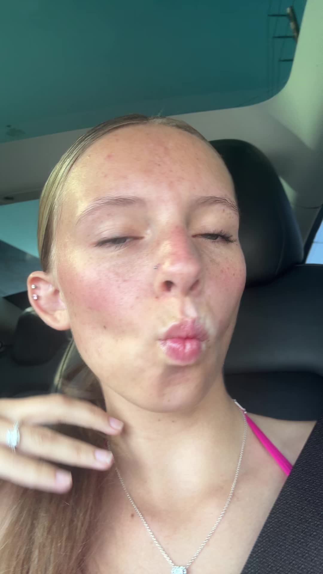 @peyton