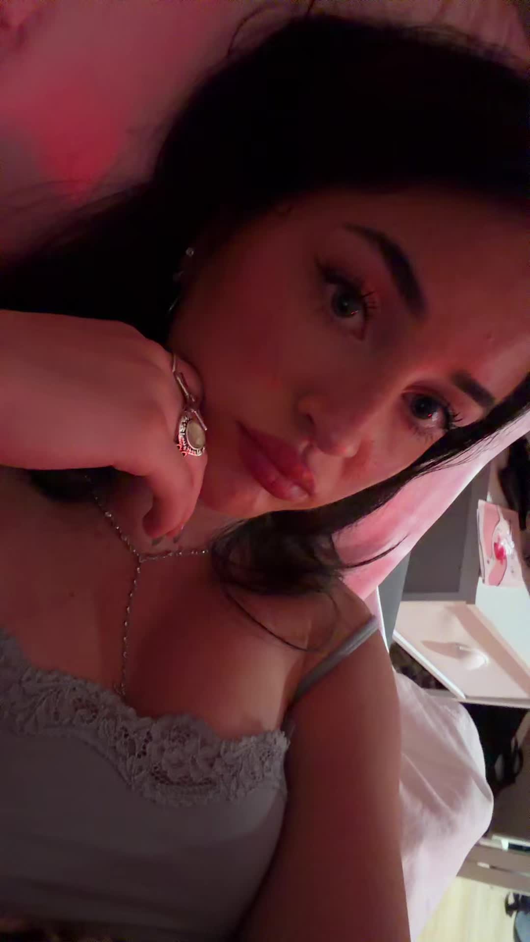 @Lexi
