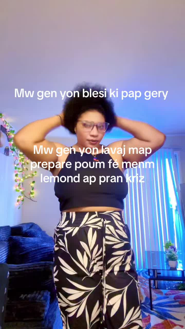 @YR67