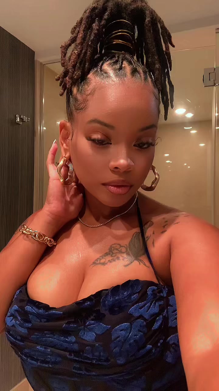 @SheTaRa🦋