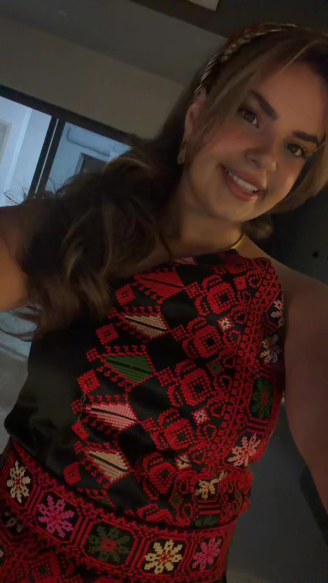 @nina_mostofo_main03