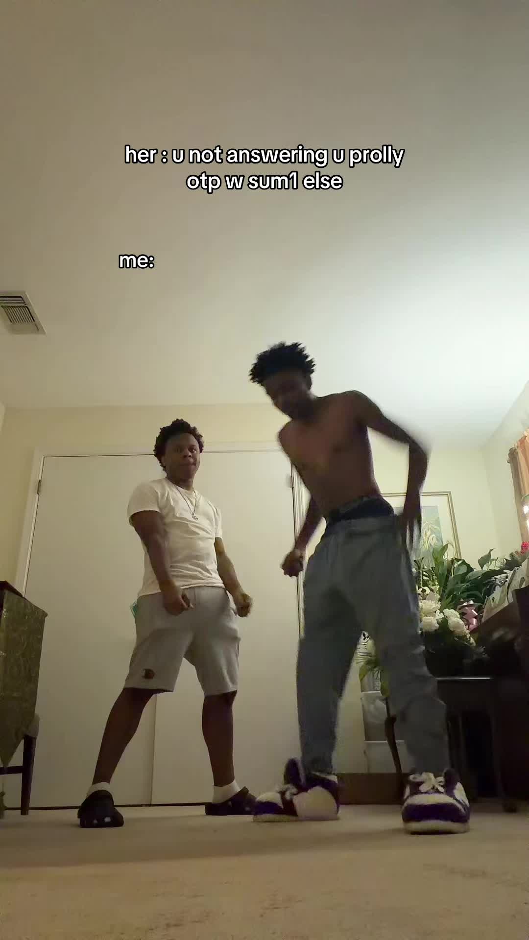 @️