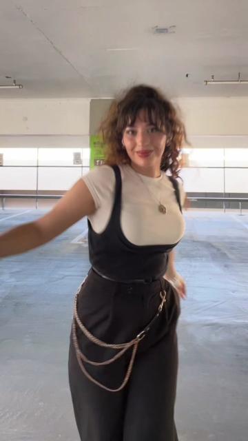 @Jada - Roller Dance Burlesque
