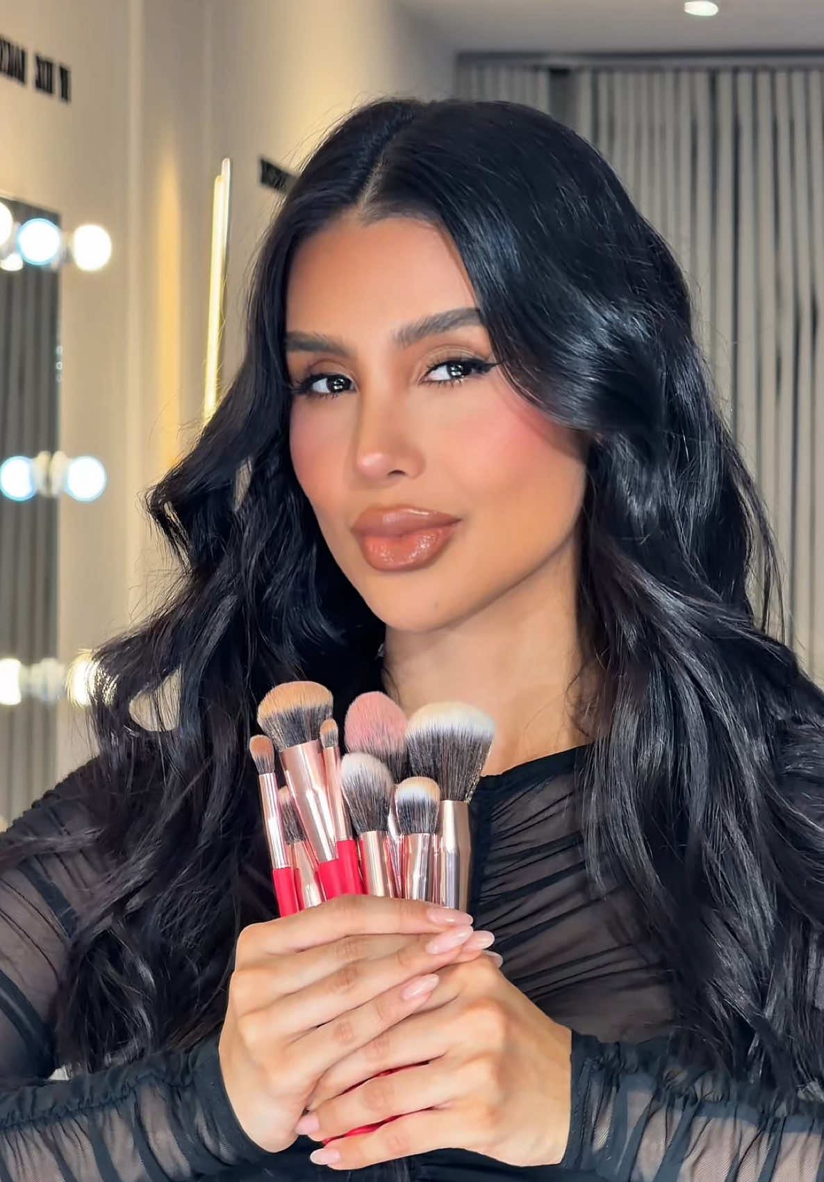 @Trendy Maquillaje