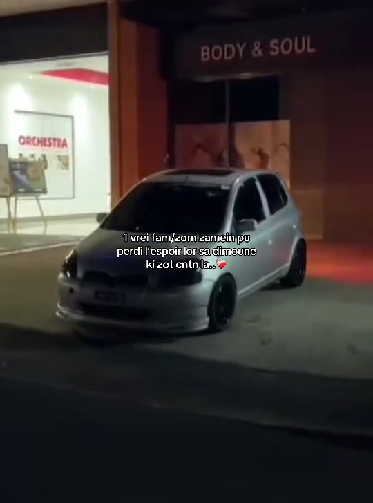@𝙑 𝙀 𝙀 𝙉 𝘼 
