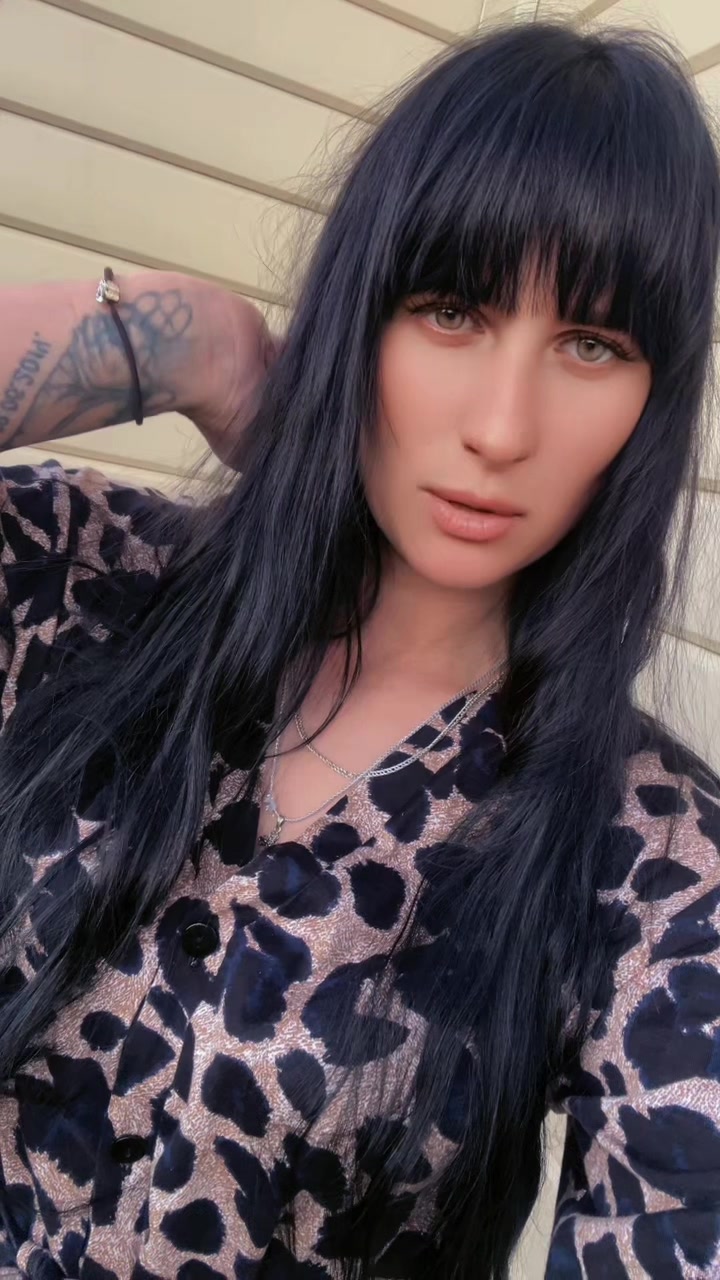 @𝒁𝒍𝒂𝒚𝒂 𝑴𝒊𝒍𝒇𝒂