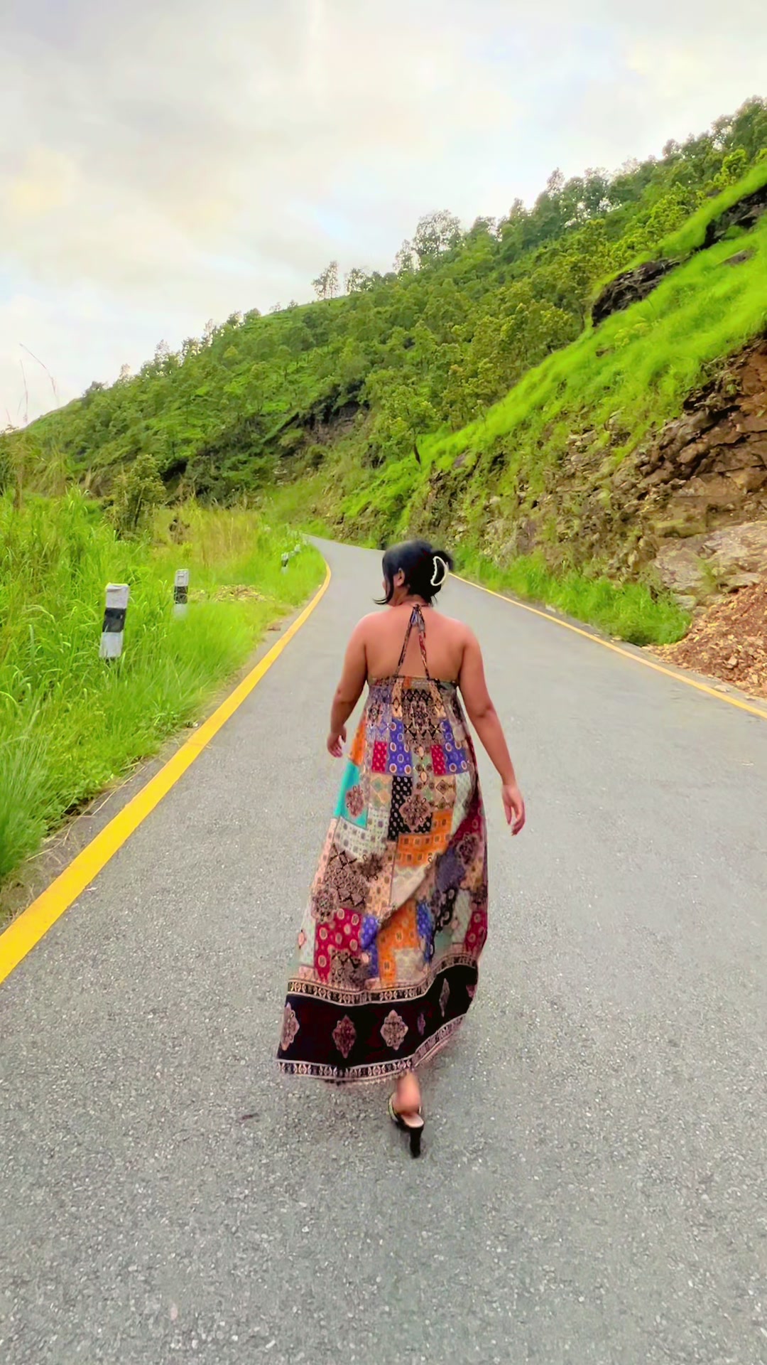 @samjuthakuri21