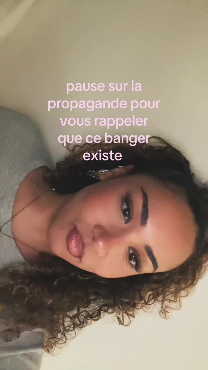 @Nisrine