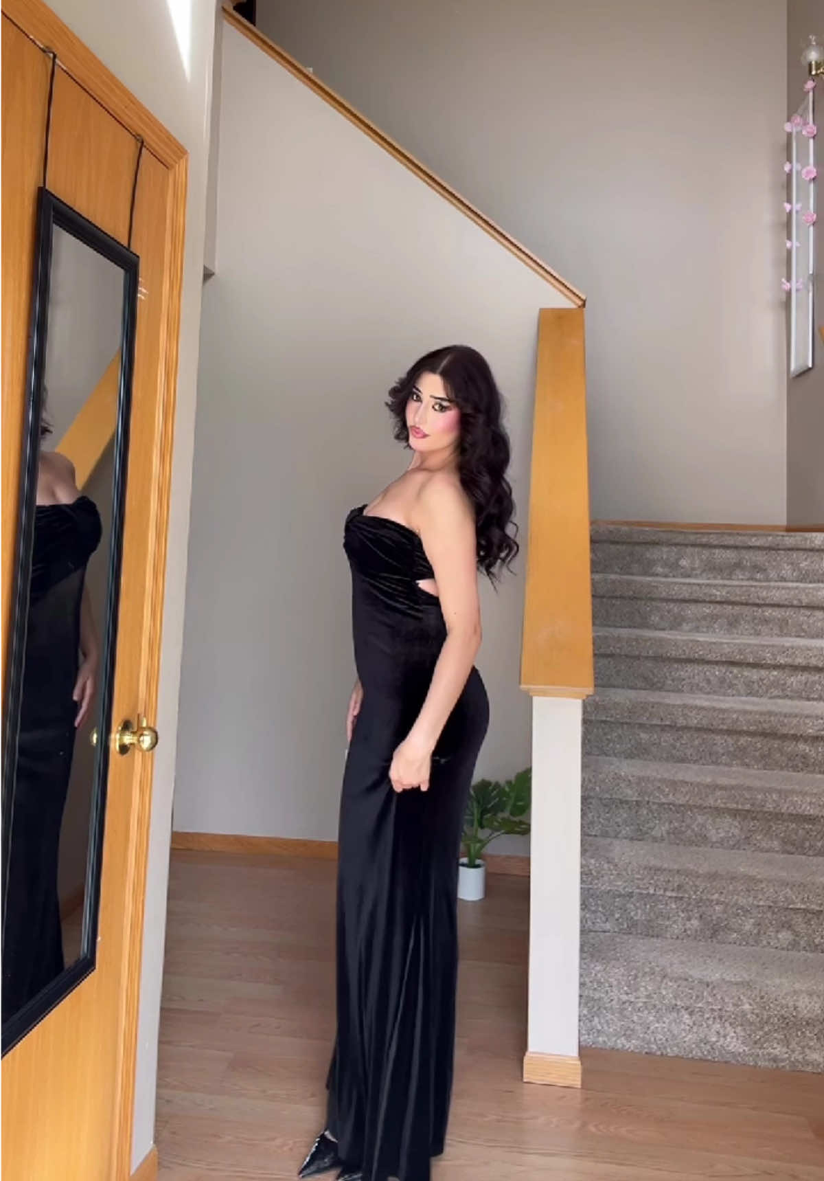 @ShleeR_