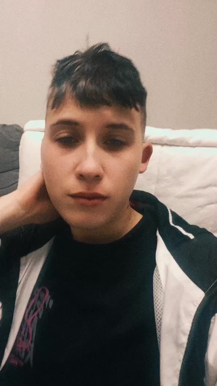 @Valentin🏳️&zwj;⚧️🏳️&zwj;🌈