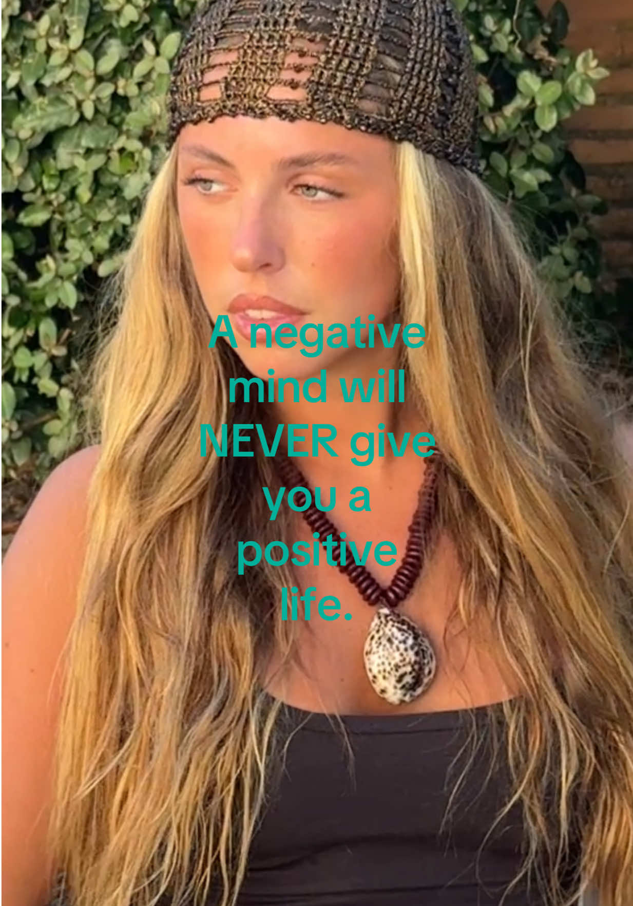 @Asturzia