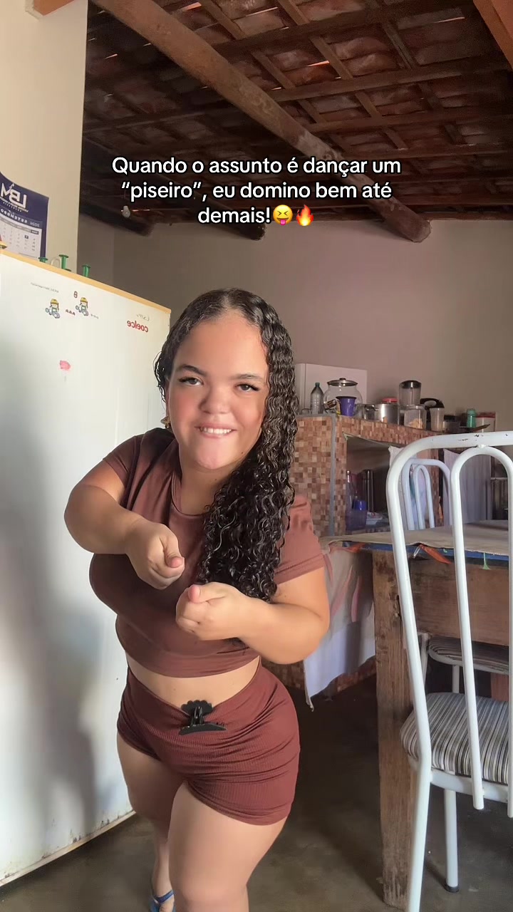 @ANA BEATRIZ ✨
