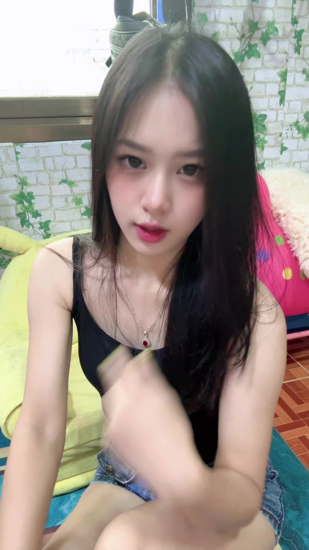 @Thae 🍑