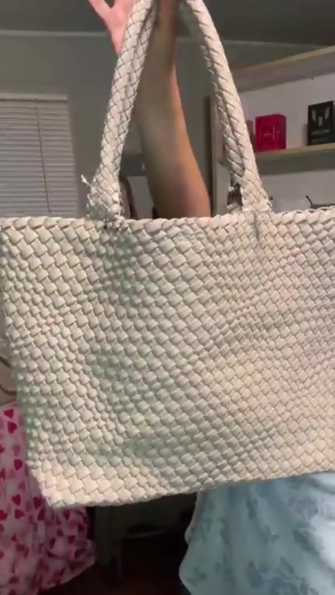 @Peachybags