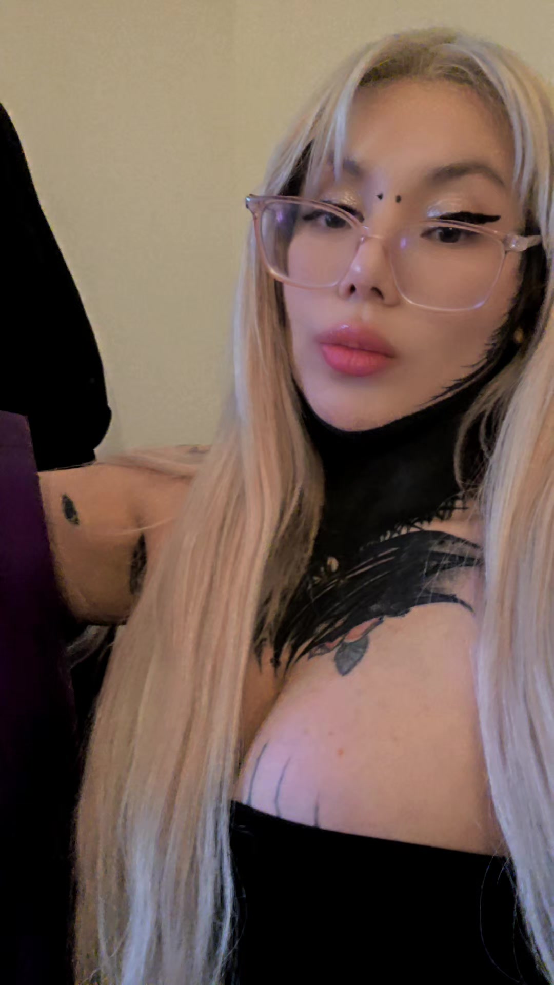 @sixxtina666