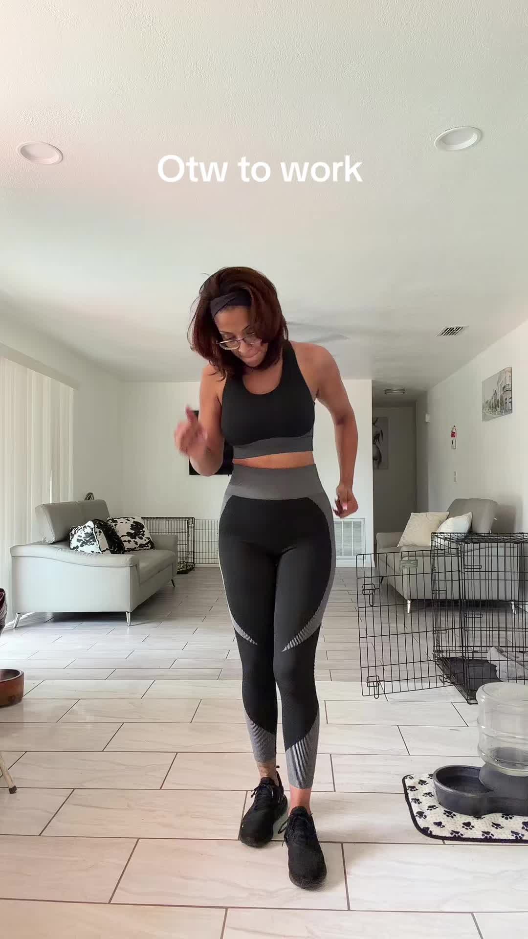 @Flakkita_Poderosa
