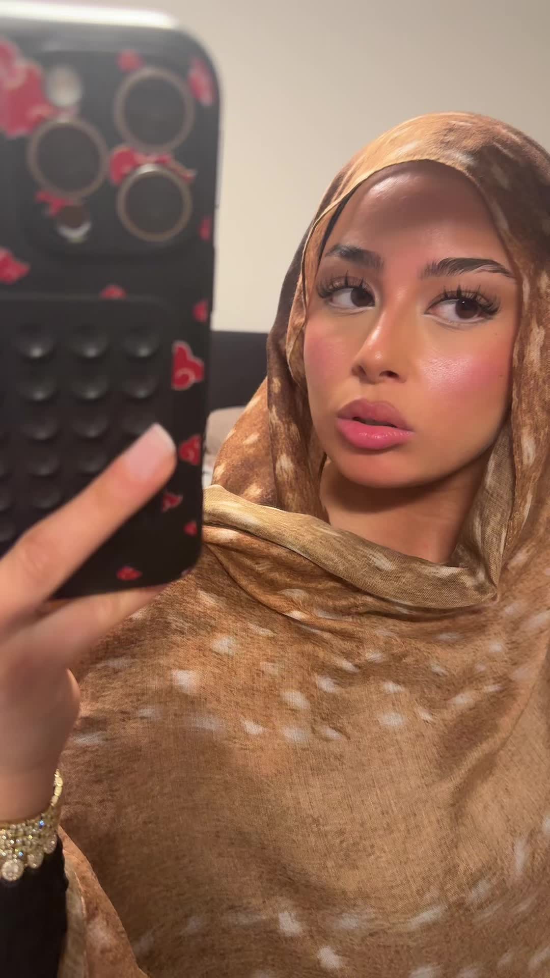 @Azra.e1d
