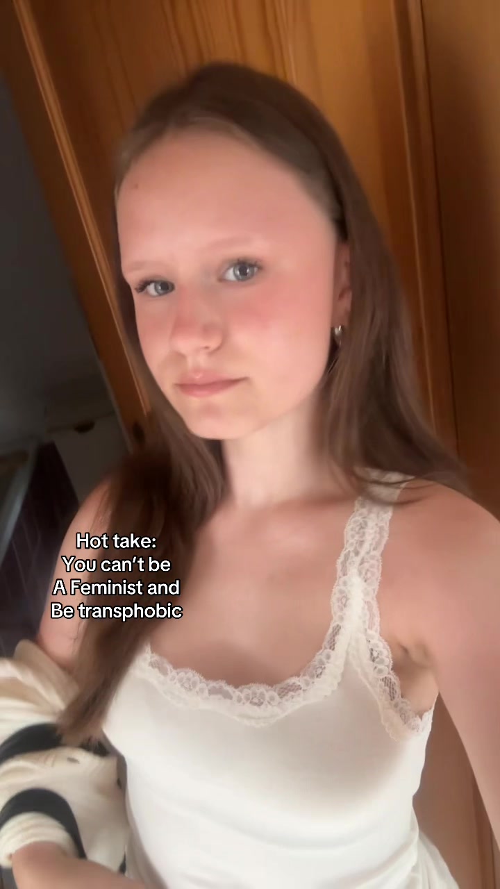@Amelija