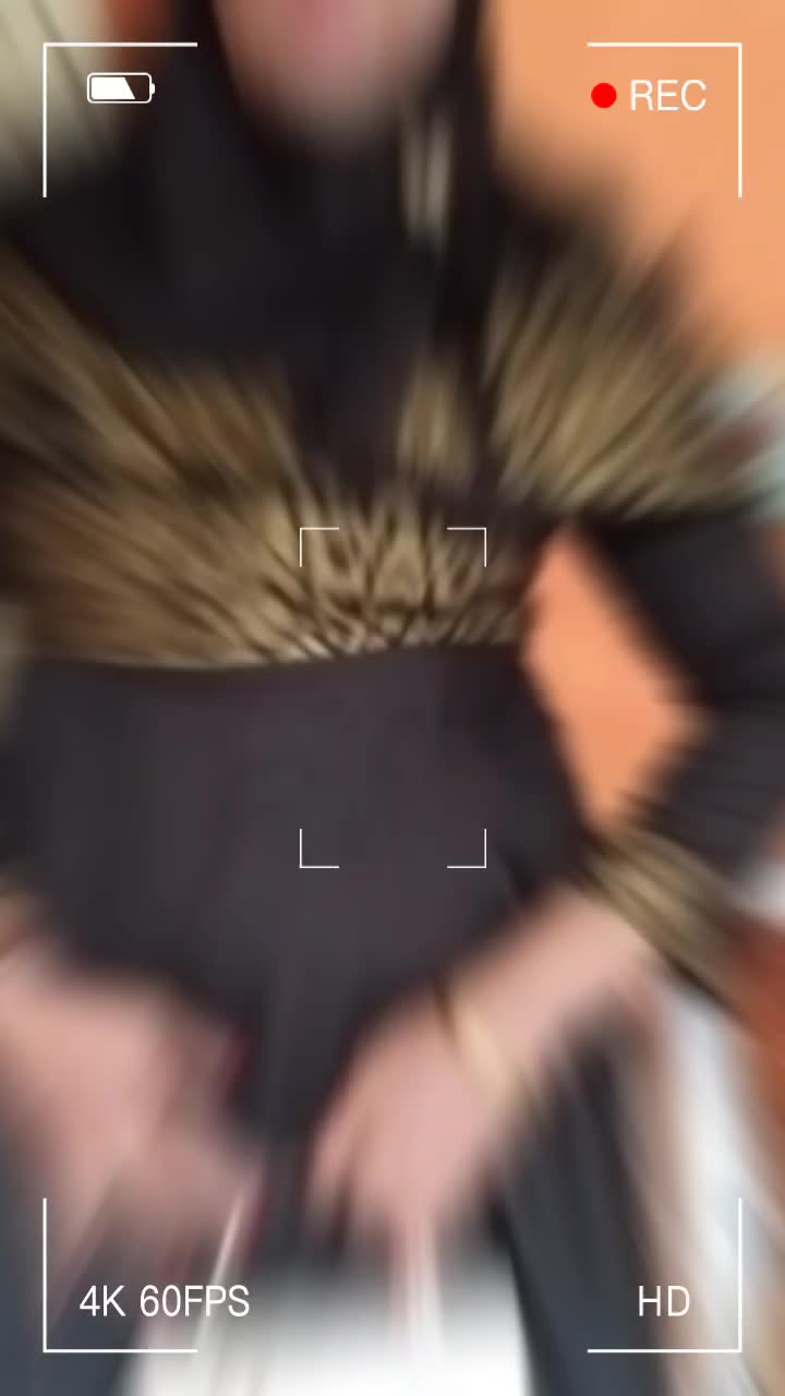@_Ling_Ling_83
