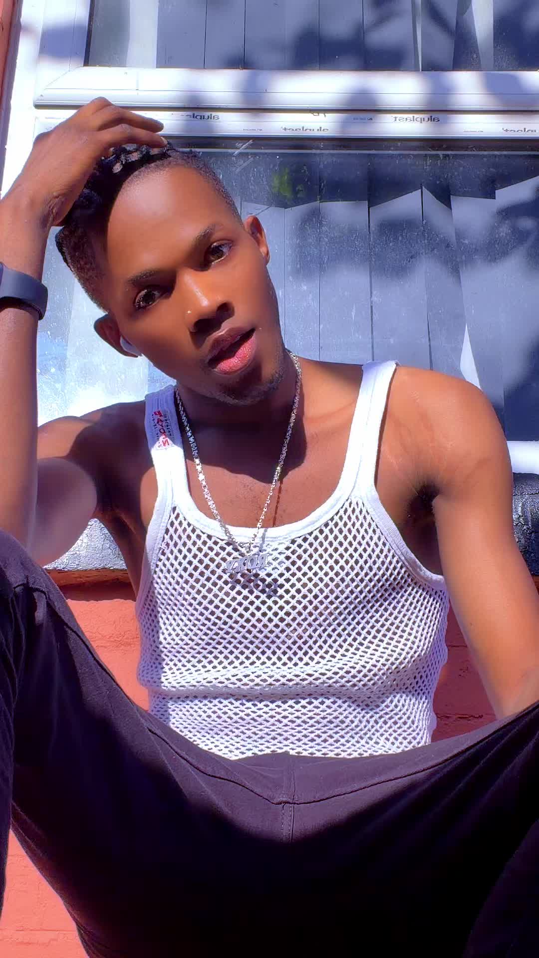 @Officialroxy5🇬🇧🇪🇺