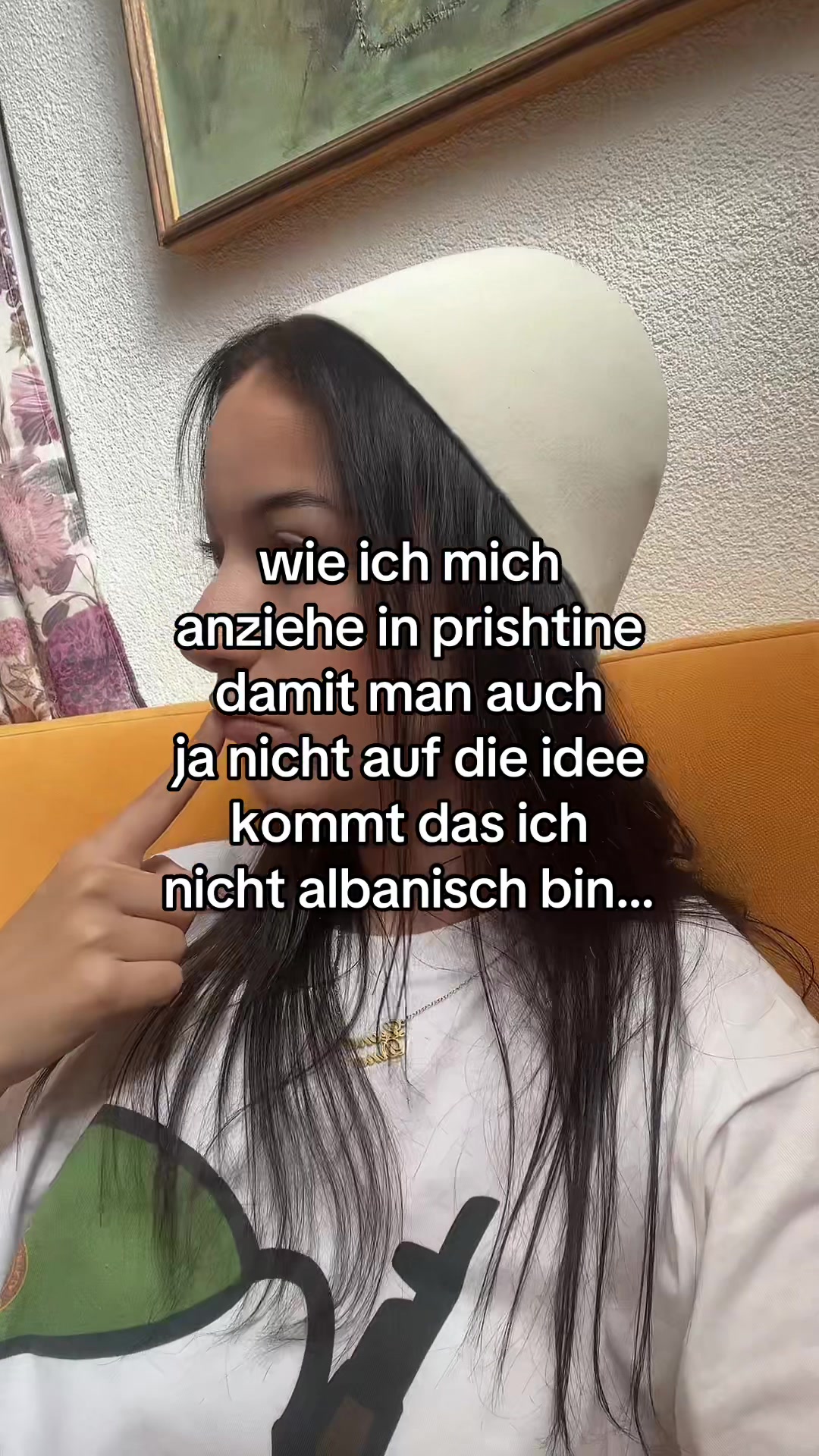 @Leona
