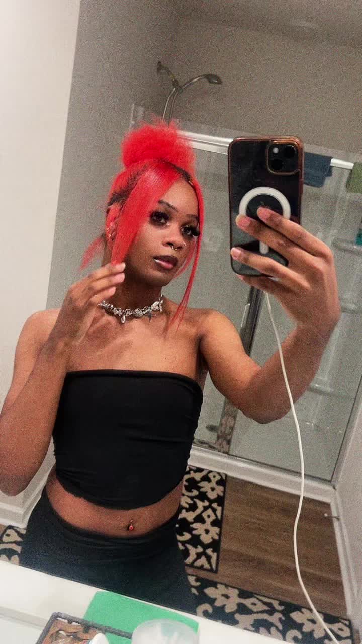 @Badshi®️