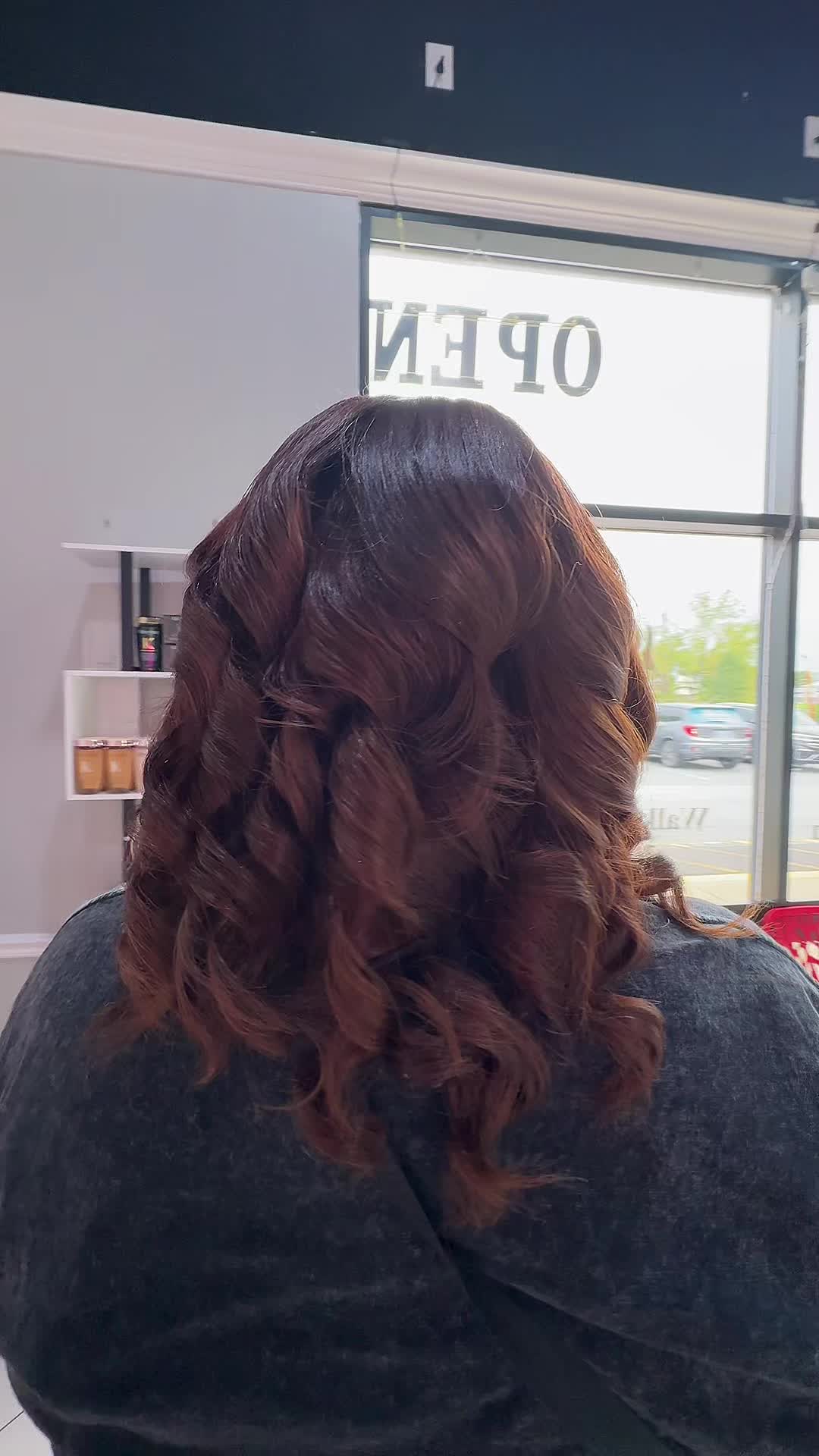 @Salon 809