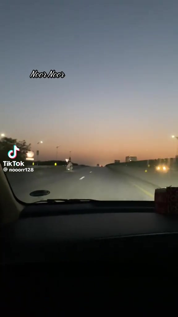 @farnazdeura2424