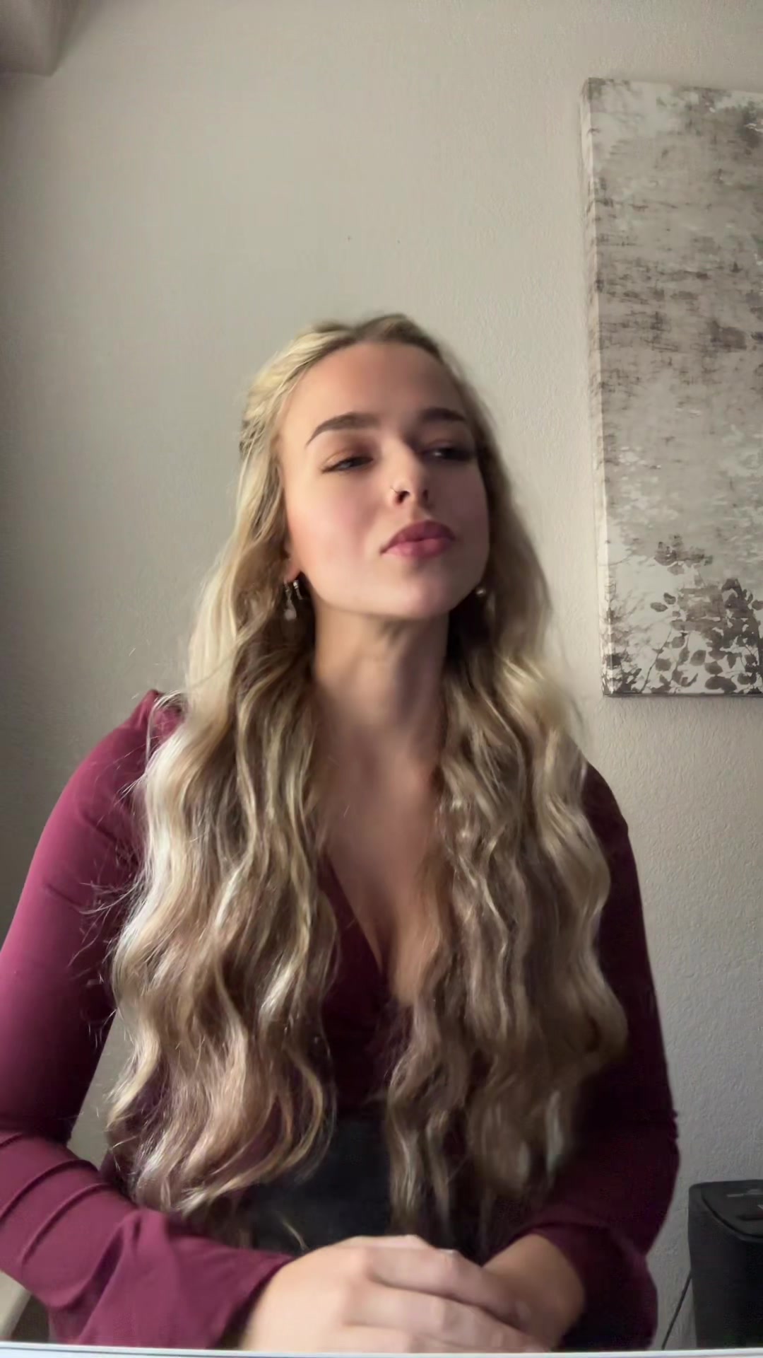@Ava