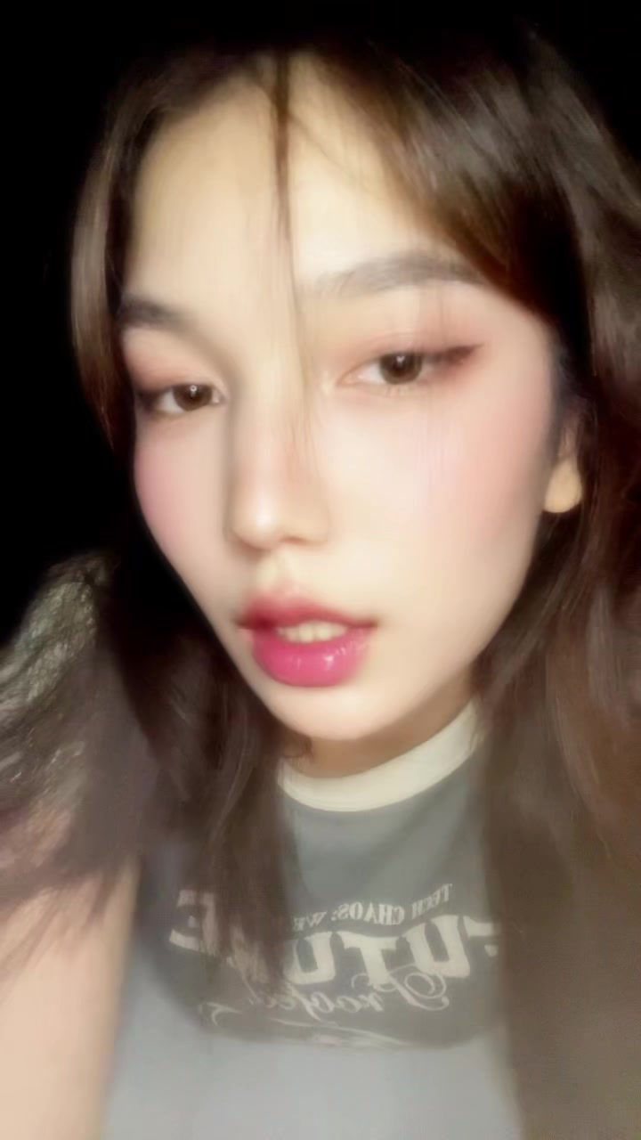 @komoww