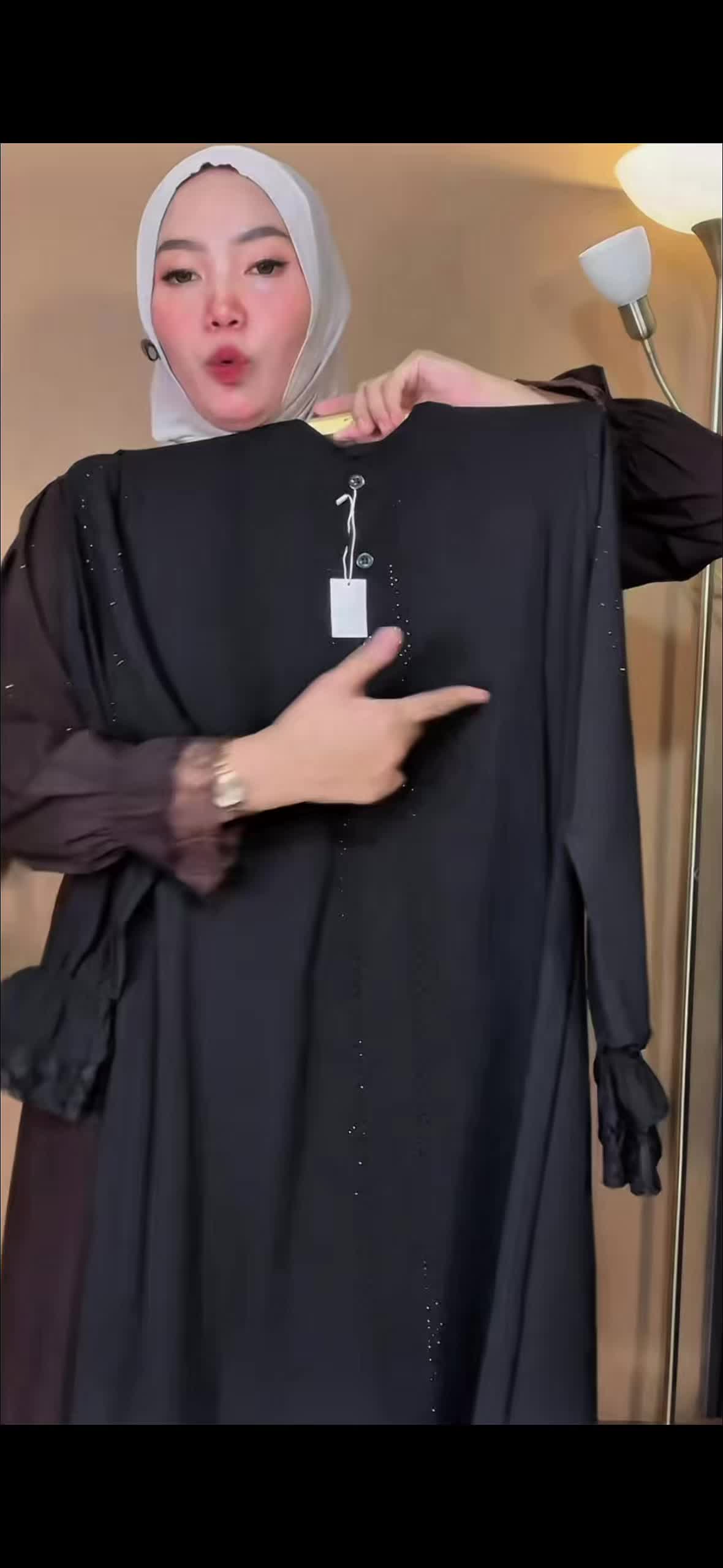 @nailakharisma4