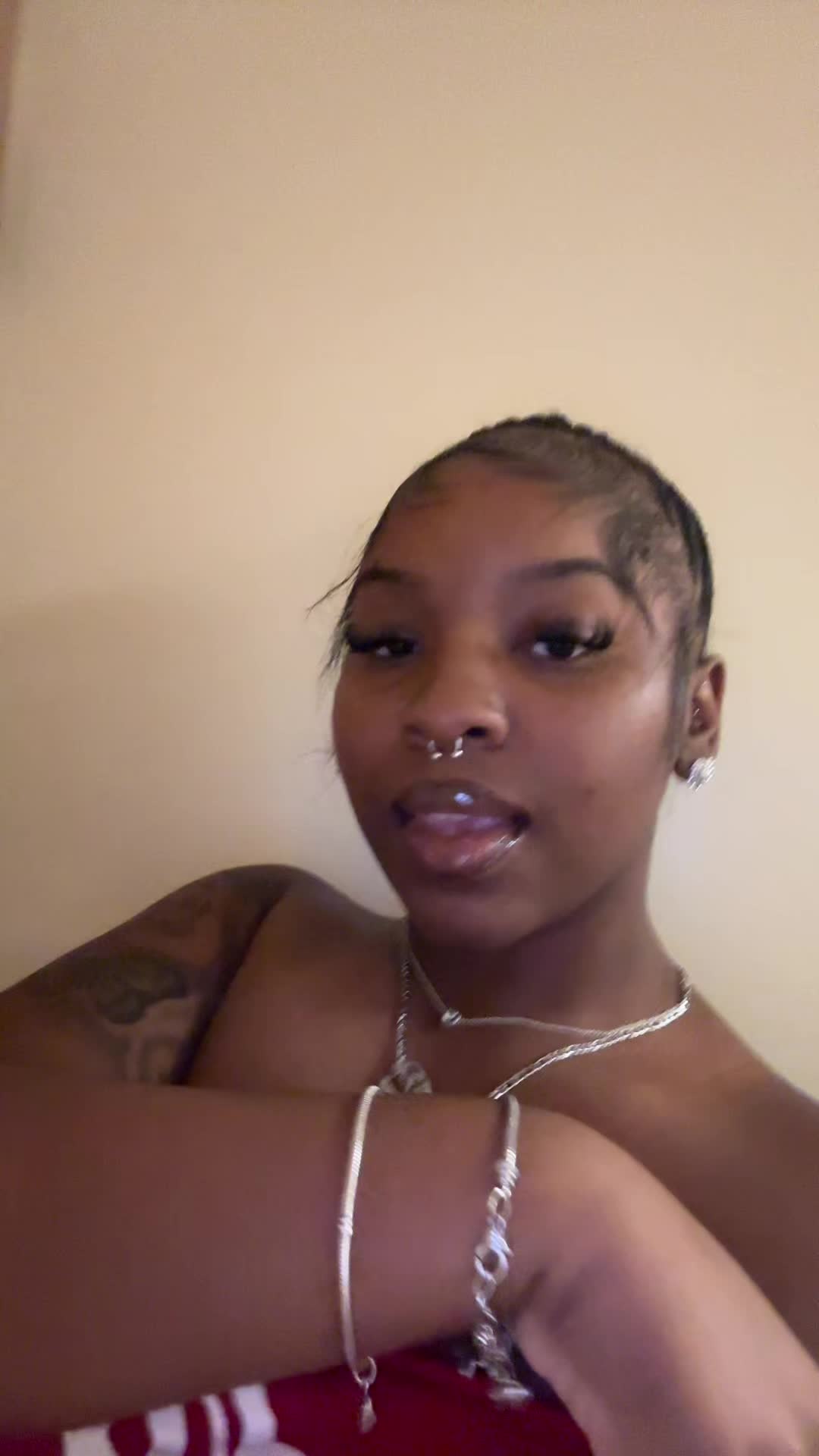 @123getoutmyface456